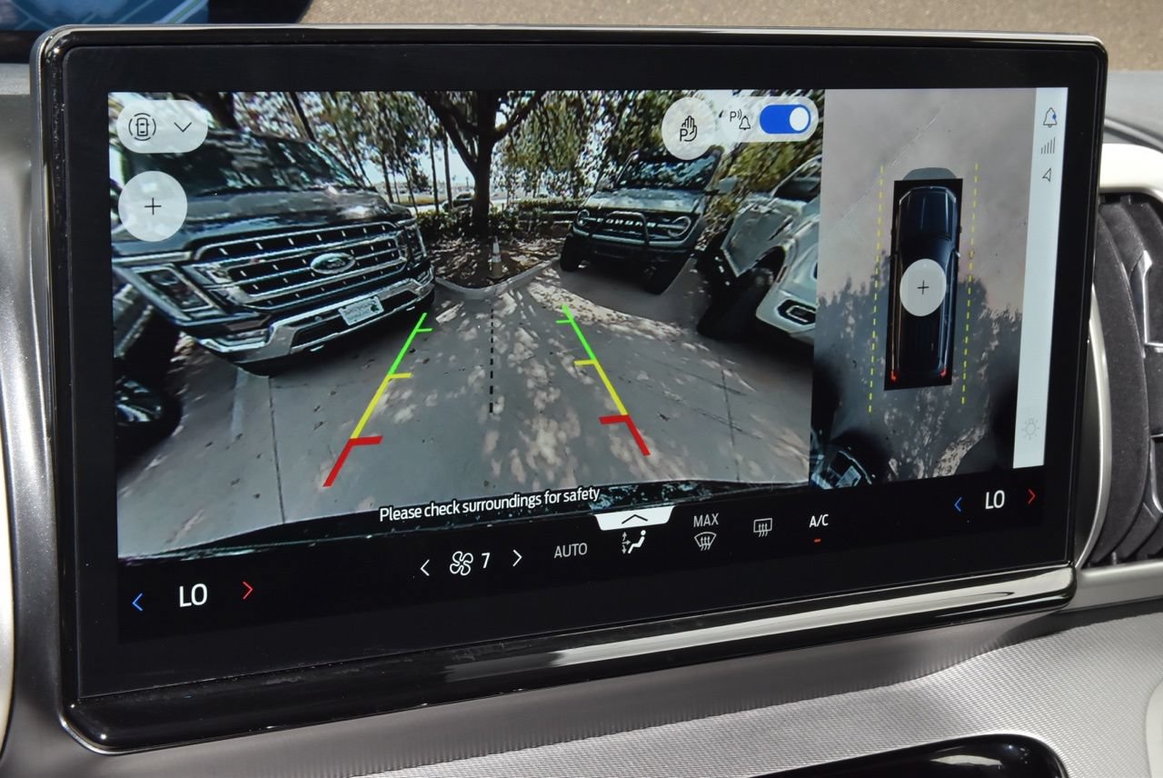 Certified 2025 Ford Expedition Active RWD image 29