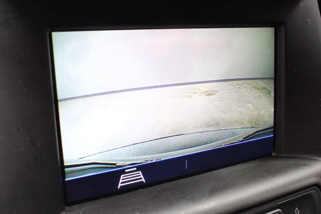 Used 2020 GMC Terrain SLE w/ Elevation Edition FWD image 3