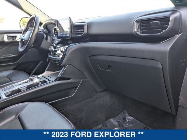 Certified 2023 Ford Explorer ST-Line w/ Class IV Trailer Tow Package RWD image 24
