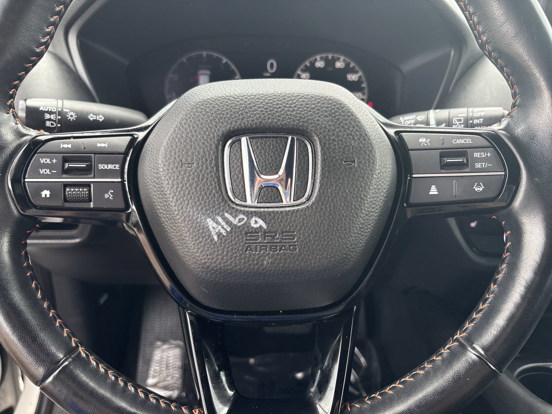 Used 2025 Honda HR-V Sport image 11