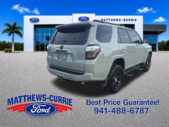Used 2022 Toyota 4Runner Trail Special Edition AWD/4WD image 4