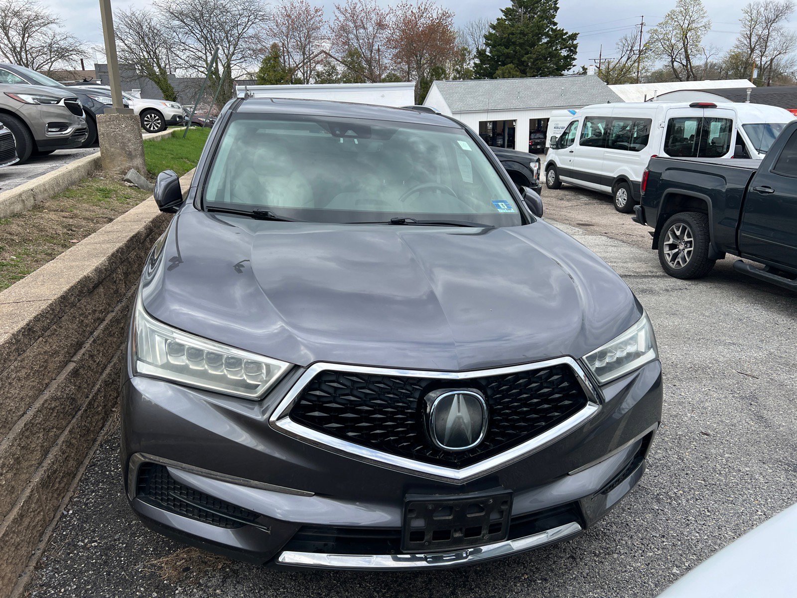 Used 2018 Acura MDX SH-AWD w/ Technology Package image 2