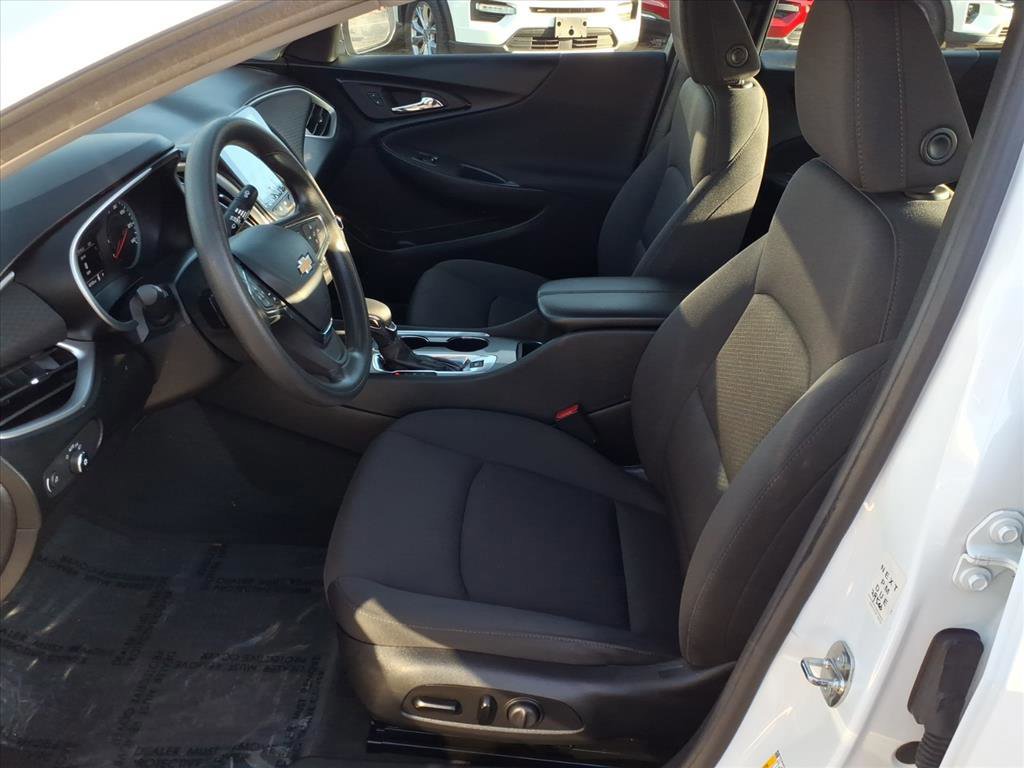 Used 2023 Chevrolet Malibu LT image 13