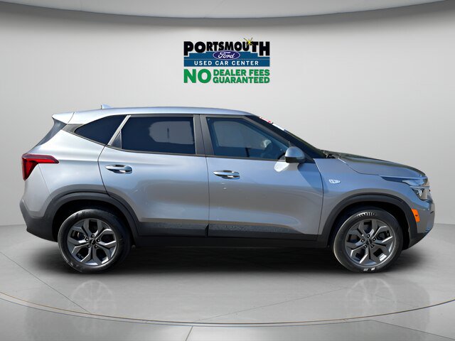 Used 2024 Kia Seltos LX AWD/4WD image 24
