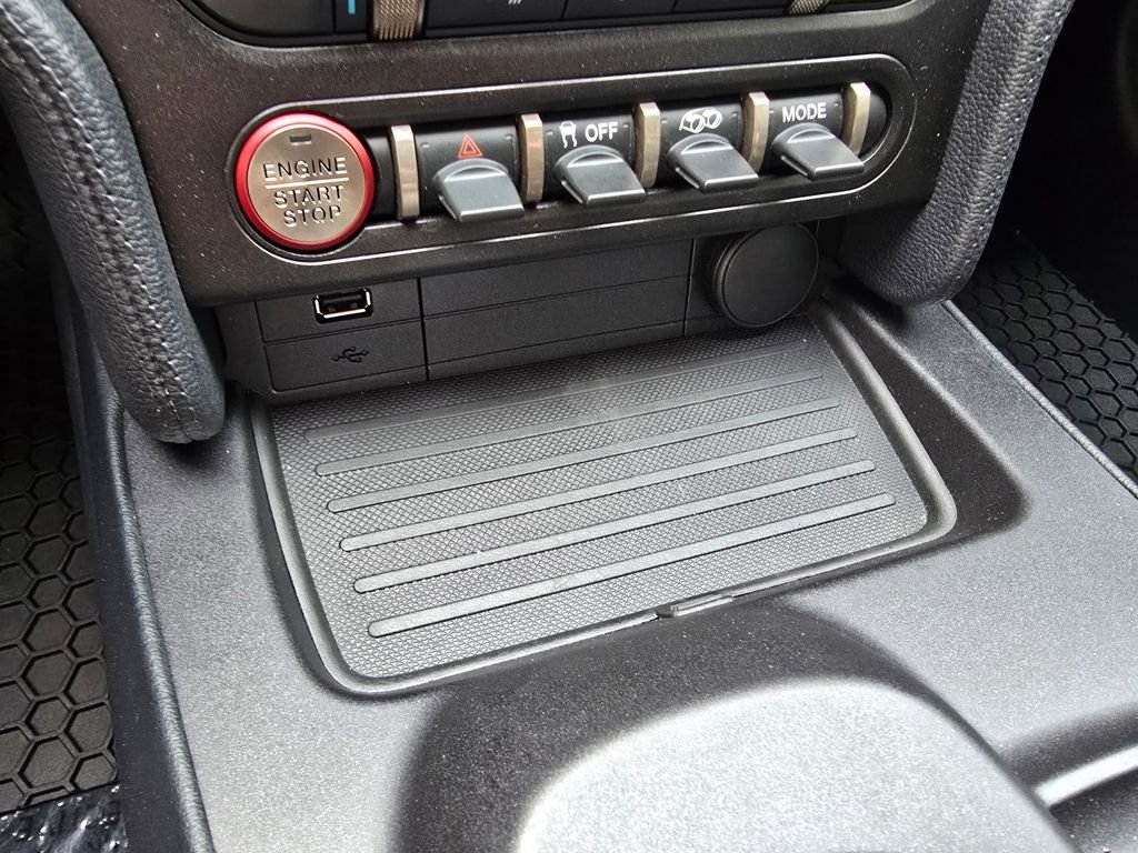 Certified 2021 Ford Mustang Shelby GT500 w/ Carbon Fiber Track Pack image 62