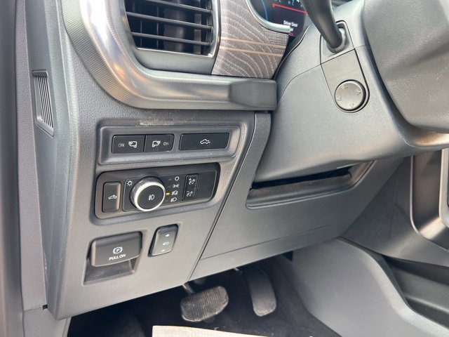 Certified 2023 Ford F150 Platinum w/ Equipment Group 701A High image 11