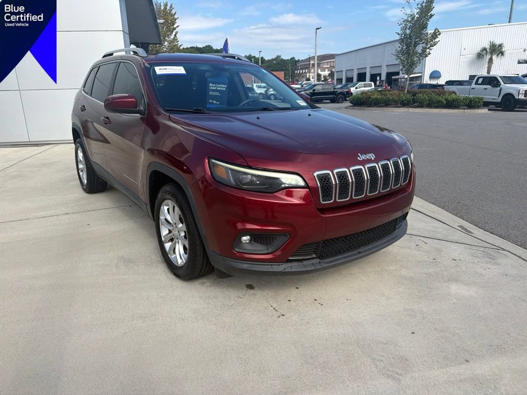 Used 2019 Jeep Cherokee Latitude w/ Popular Appearance Group FWD image 1