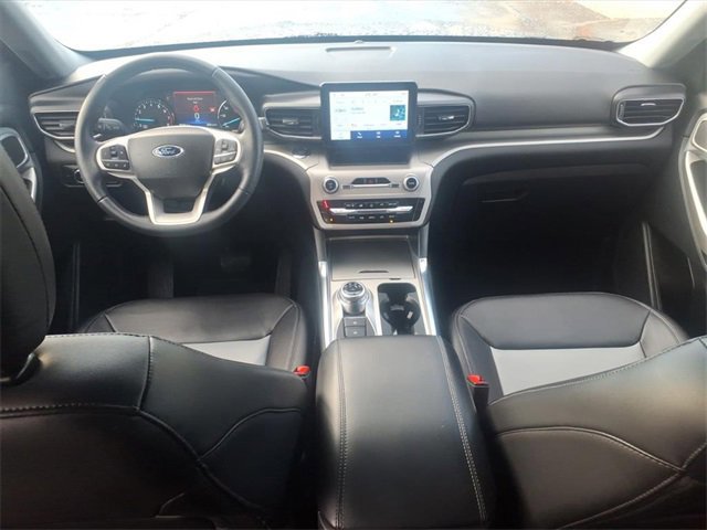 Certified 2023 Ford Explorer XLT w/ Equipment Group 202A image 11