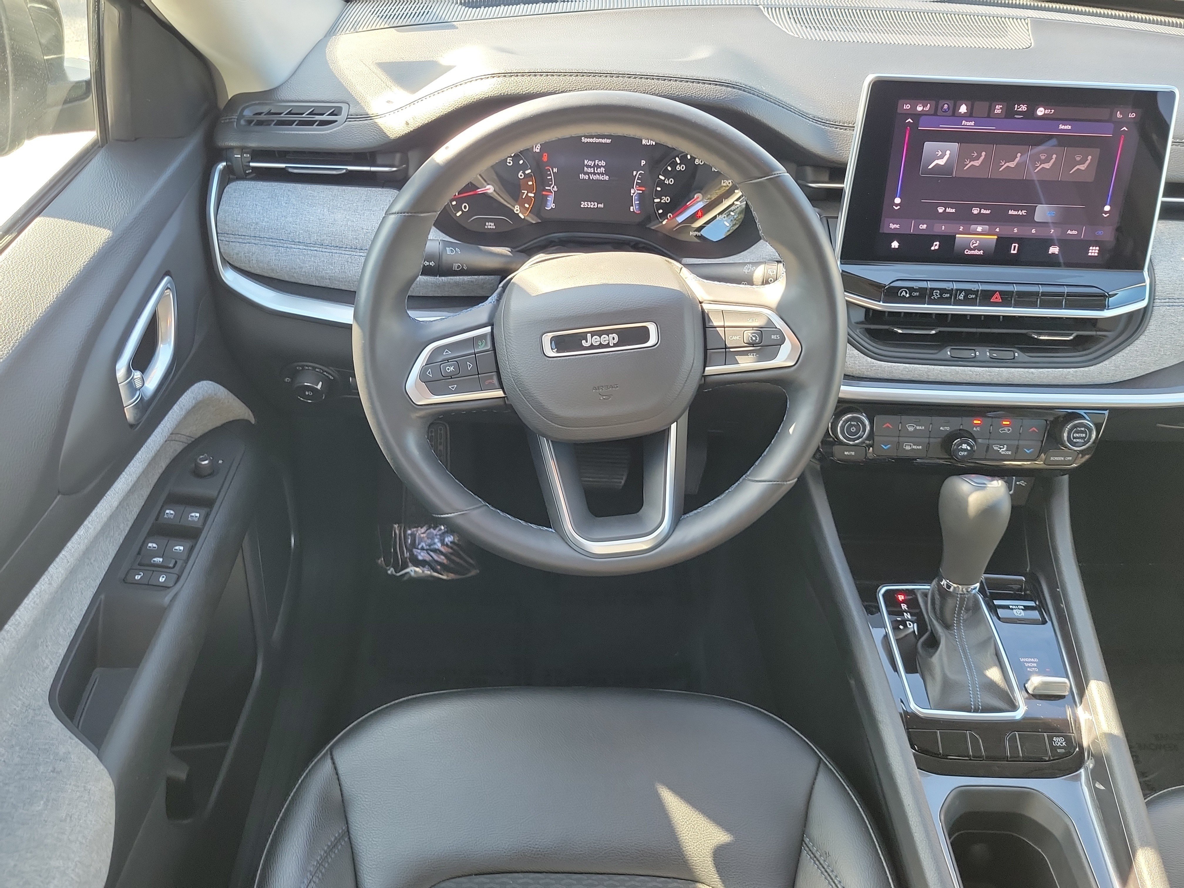 Used 2022 Jeep Compass Latitude w/ Convenience Group AWD/4WD image 16