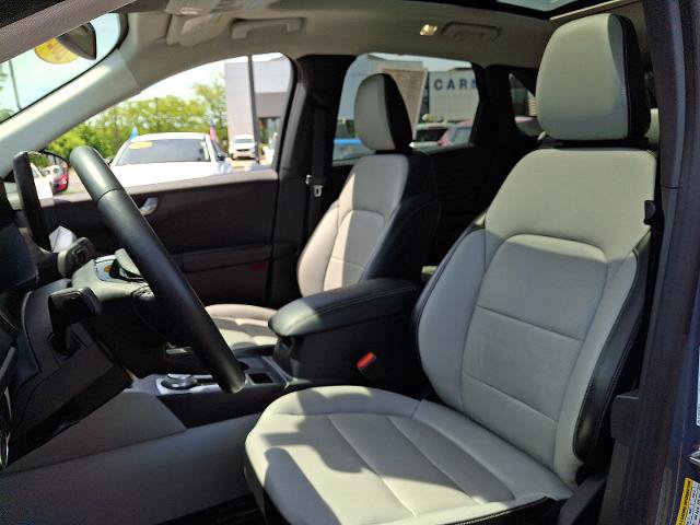 Certified 2023 Ford Escape Platinum AWD/4WD image 12