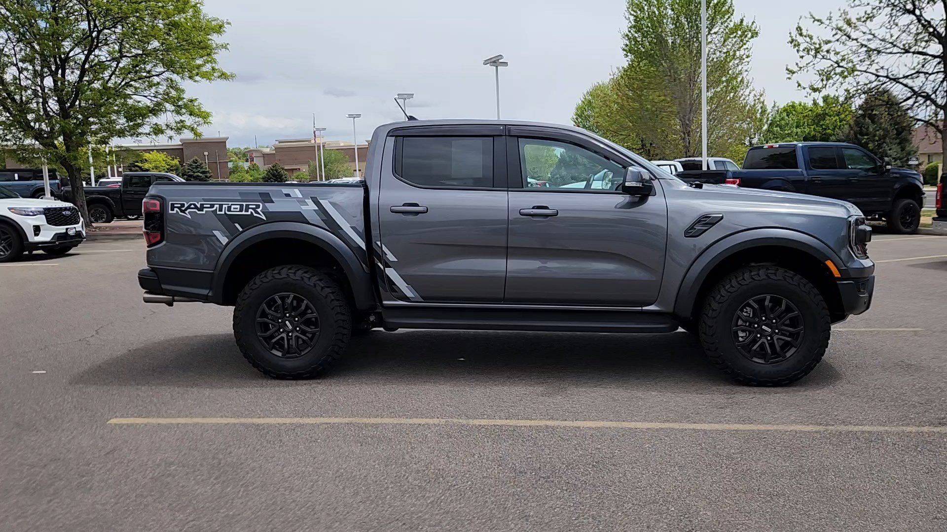 Certified 2025 Ford Ranger Raptor AWD/4WD image 10