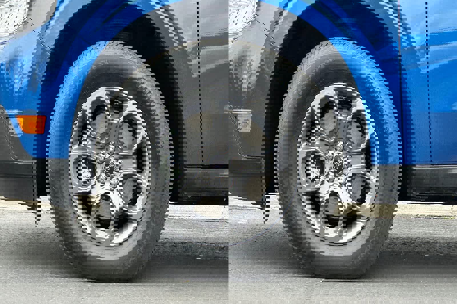 Certified 2024 Ford Maverick XLT image 24