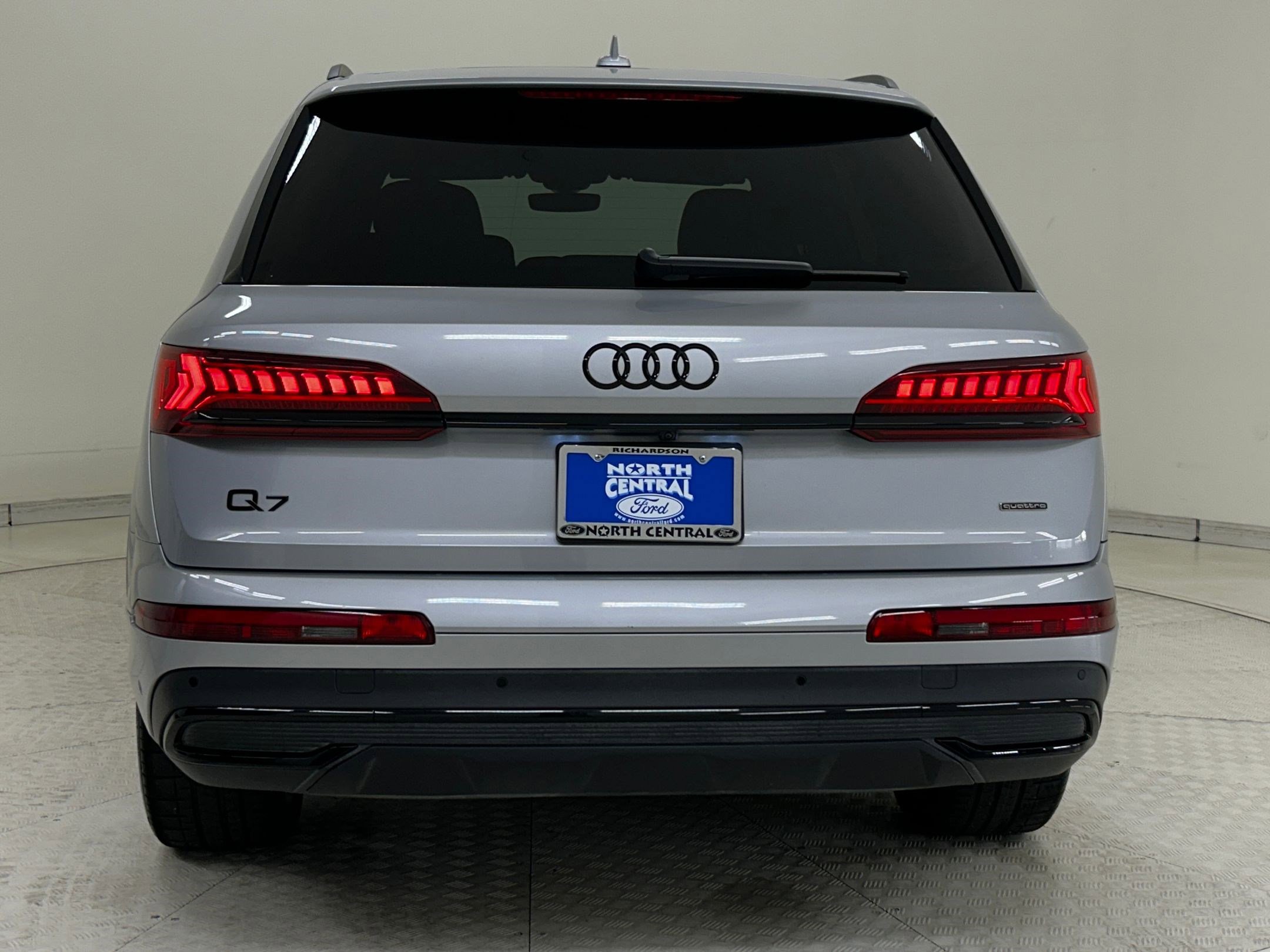 Used 2022 Audi Q7 Premium Plus image 9