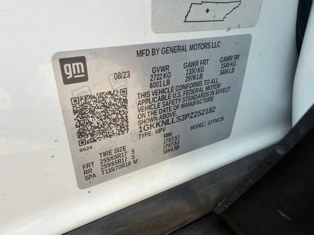 Used 2023 GMC Acadia AT4 w/ Trailering Package AWD/4WD image 18