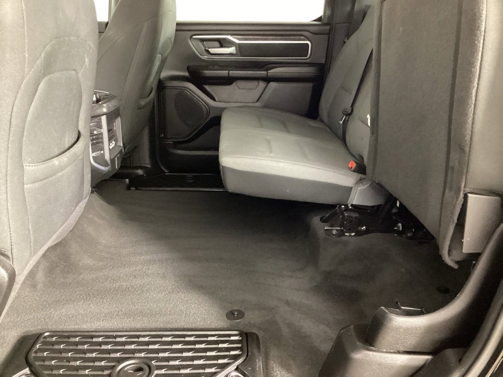 Used 2024 RAM 1500 Big Horn RWD image 29
