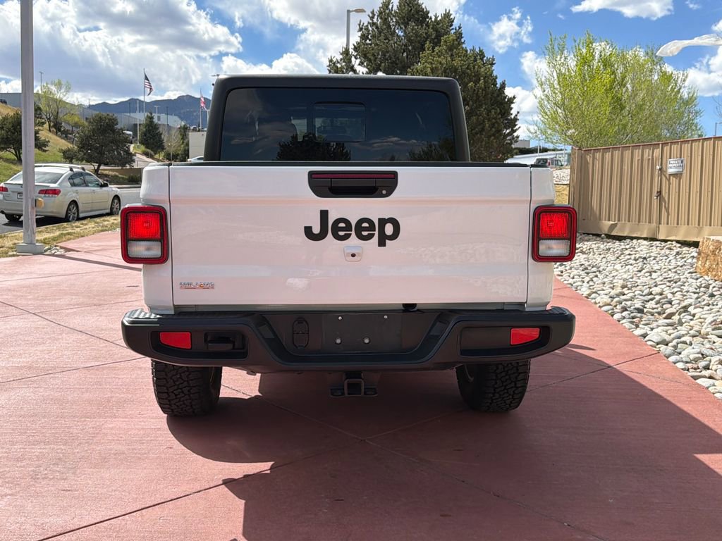 Used 2023 Jeep Gladiator Sport image 6