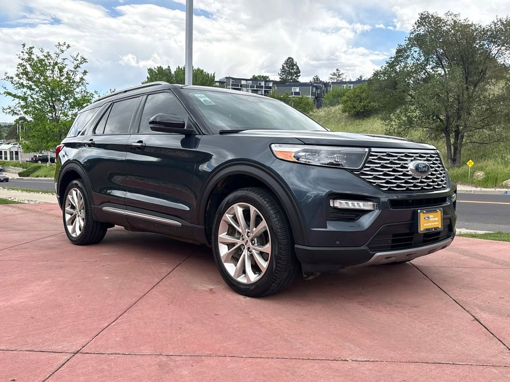 Certified 2023 Ford Explorer Platinum w/ Technology Package AWD/4WD image 1
