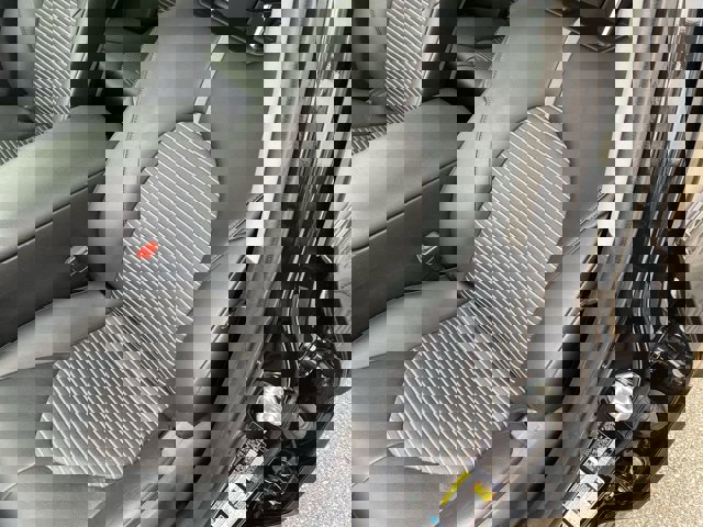 Used 2022 Toyota Camry SE image 13