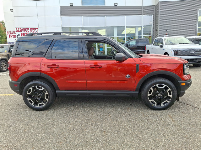Certified 2024 Ford Bronco Sport Outer Banks AWD/4WD image 18