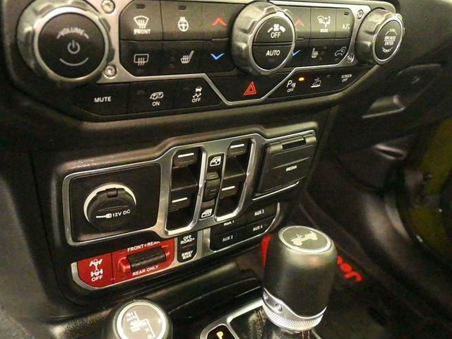 Used 2022 Jeep Wrangler Unlimited Rubicon w/ Xtreme Recon 35" Tire Package image 16