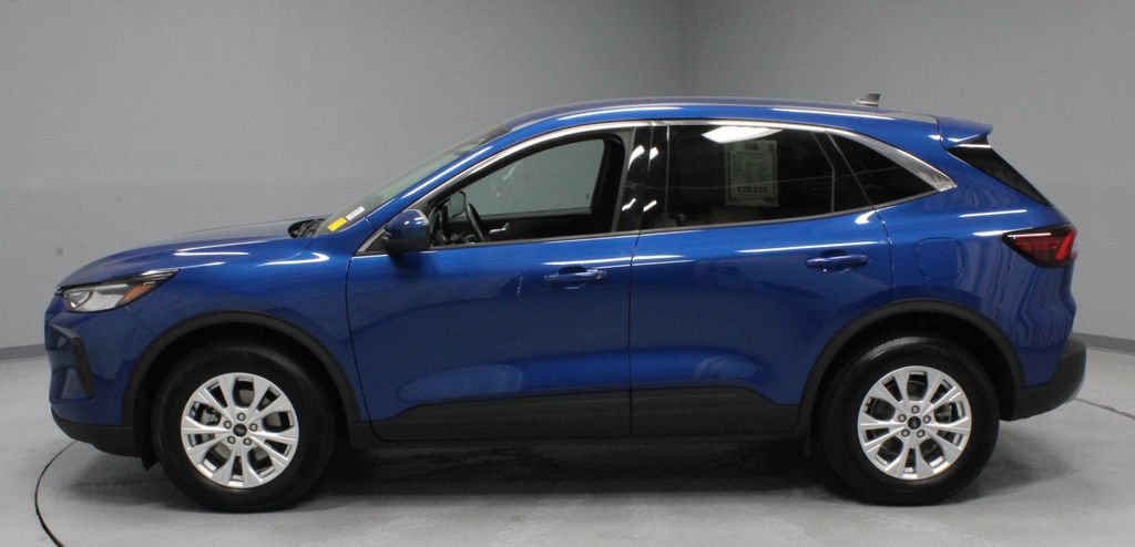 Certified 2023 Ford Escape Active w/ Tech Pack #2 AWD/4WD image 9
