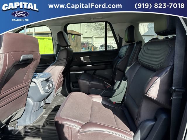 Certified 2025 Ford Expedition Max Platinum w/ Platinum Ultimate Package image 18