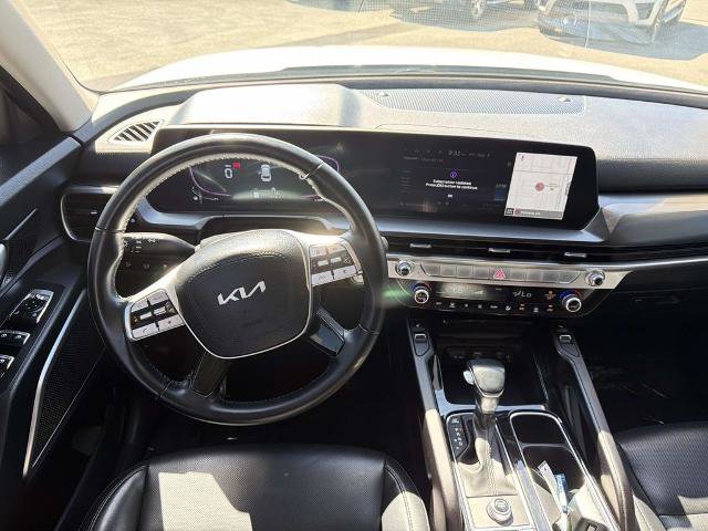 Used 2025 Kia Telluride S FWD image 11