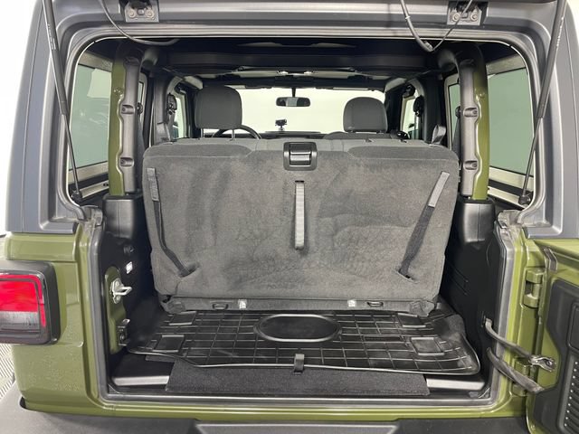 Used 2021 Jeep Wrangler Sport AWD/4WD image 19