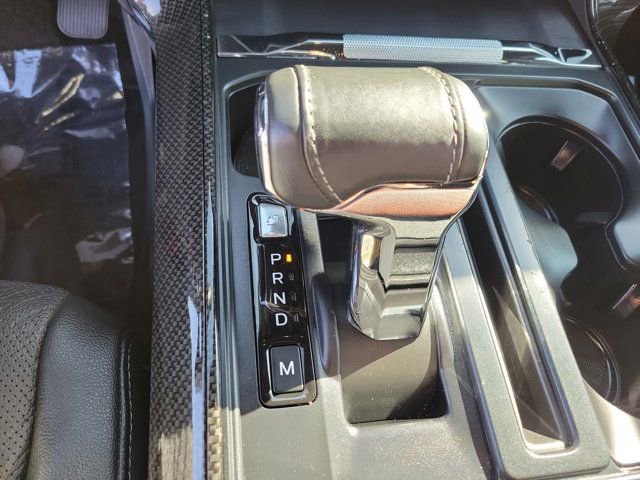 Certified 2022 Ford F150 Lariat w/ Equipment Group 502A High image 27