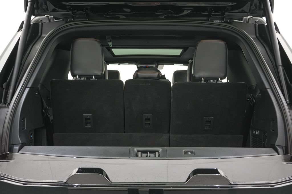 Certified 2025 Ford Expedition Tremor AWD/4WD image 32