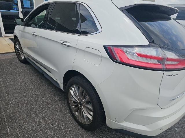 Certified 2022 Ford Edge Titanium w/ Equipment Group 301A AWD/4WD image 4