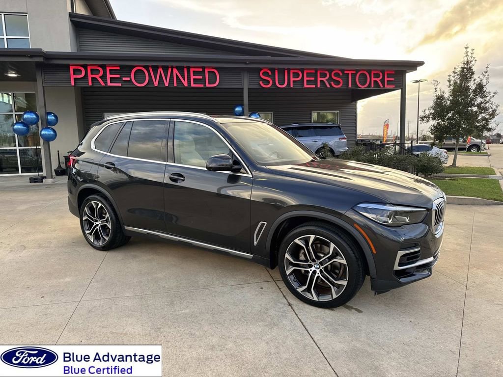 Used 2022 BMW X5 sDrive40i w/ Parking Assistance Package