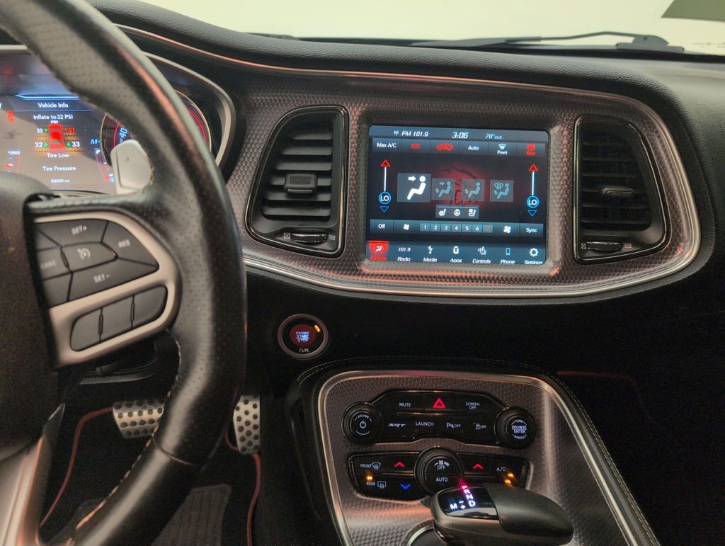 Used 2019 Dodge Challenger SRT Hellcat w/ Laguna Leather Package RWD image 17