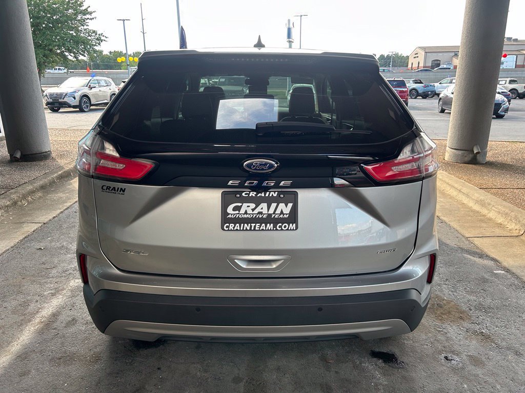 Certified 2024 Ford Edge SEL AWD/4WD image 6