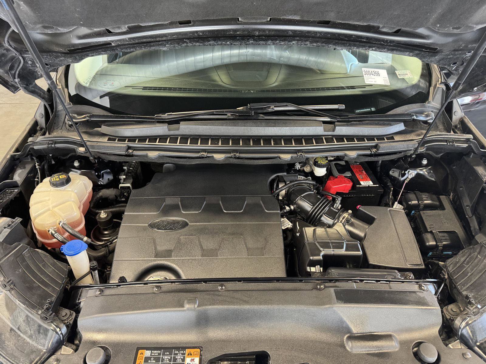 Certified 2017 Ford Edge Titanium w/ Equipment Group 301A image 45