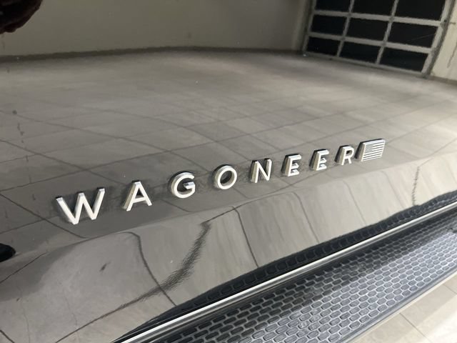 Used 2022 Jeep Wagoneer Series II w/ Convenience Group I AWD/4WD image 28