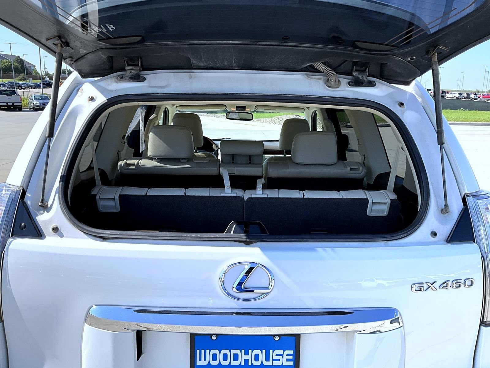Used 2017 Lexus GX 460 Premium w/ Premium Package AWD/4WD image 24