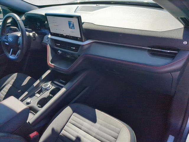 Certified 2025 Ford Explorer ST-Line w/ ST-Line Street Pack image 21