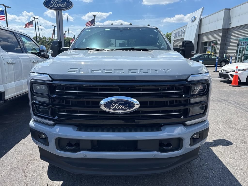 Certified 2025 Ford F250 Platinum AWD/4WD image 2