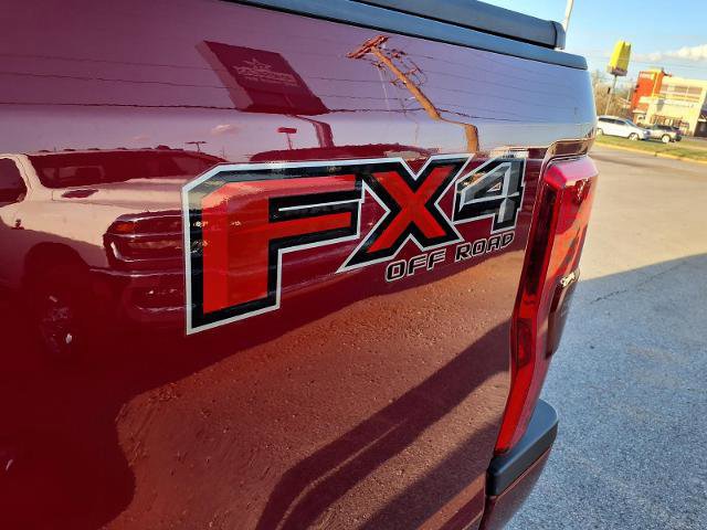 Certified 2017 Ford F350 Platinum image 27