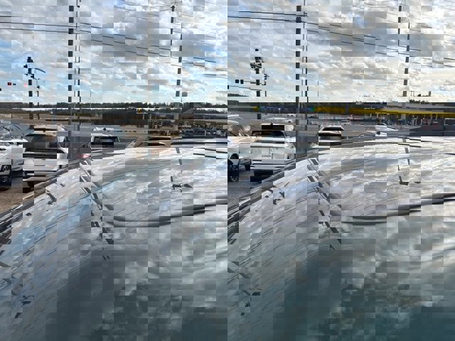 Used 2024 Toyota Sienna XLE image 12