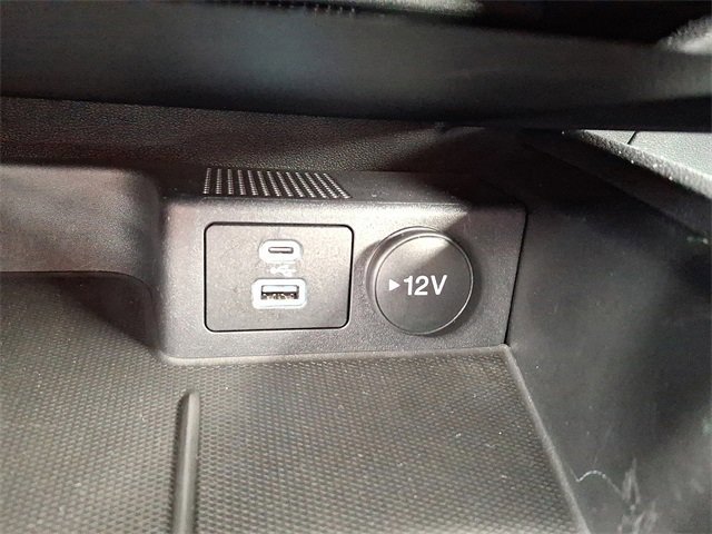 Certified 2022 Ford Escape SE w/ Convenience Package image 23