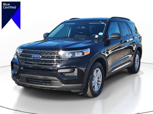 Certified 2023 Ford Explorer XLT image 1