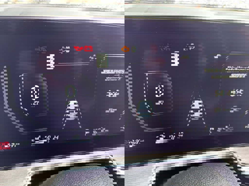 Used 2025 Kia Sorento SX image 22