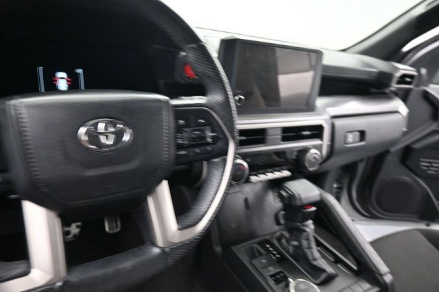 Used 2025 Toyota 4Runner TRD Sport AWD/4WD image 22