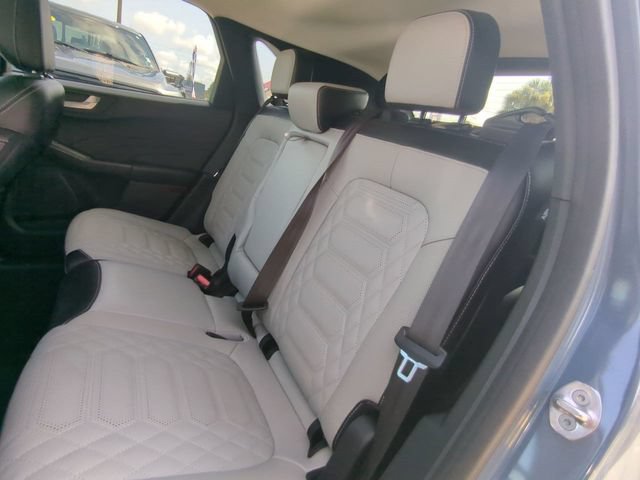 Certified 2024 Ford Escape SE w/ PHEV Premium Package FWD image 14