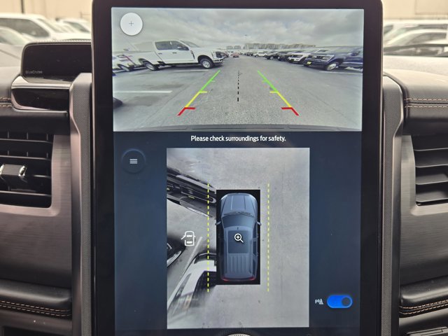 Certified 2022 Ford Expedition Max Platinum image 16