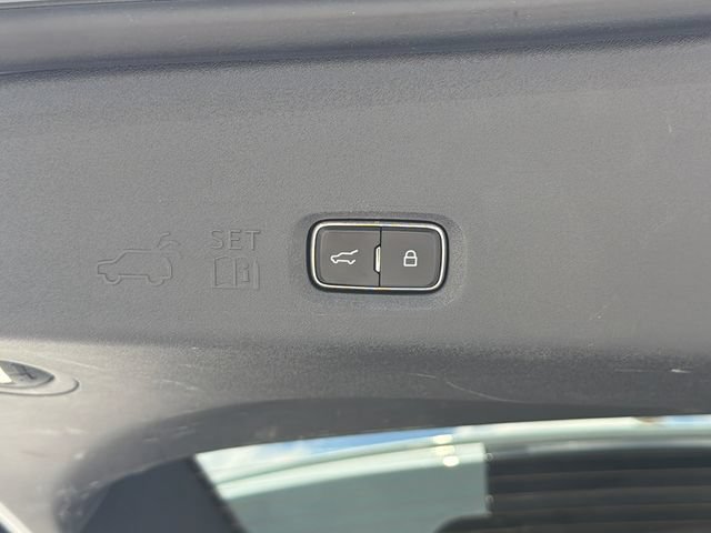 Certified 2025 Ford Expedition Active RWD image 21