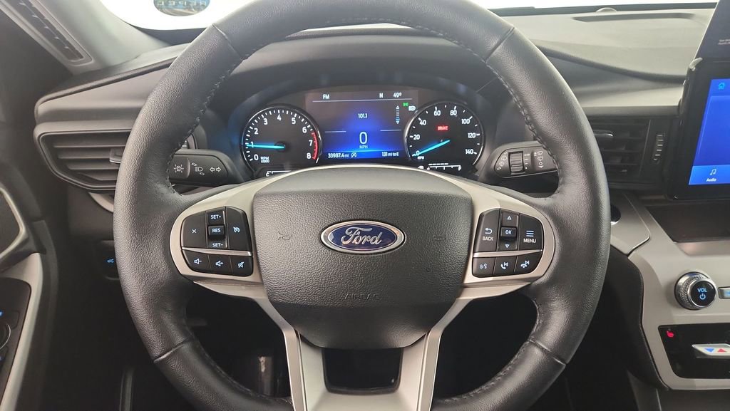 Certified 2024 Ford Explorer XLT AWD/4WD image 13