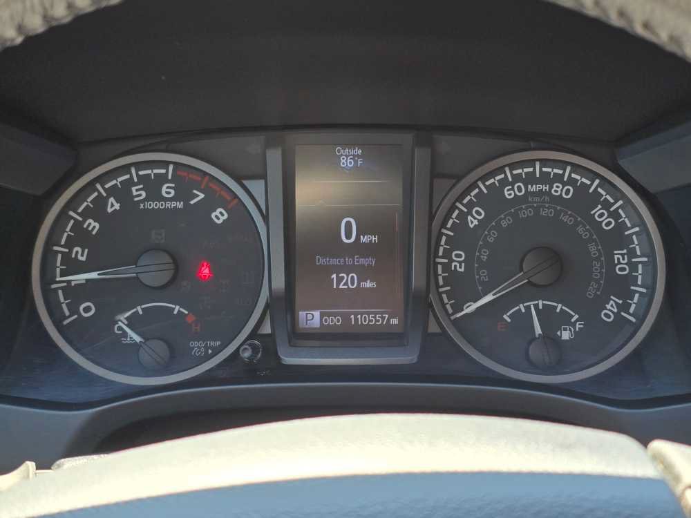 Used 2020 Toyota Tacoma TRD Sport w/ Technology Package AWD/4WD image 21